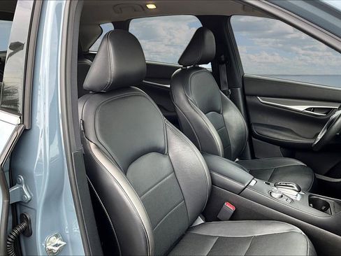 Used 2023 INFINITI QX50 Luxe FWD image 28
