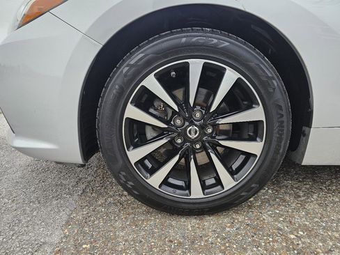 Used 2018 Nissan Altima 2.5 SL image 12