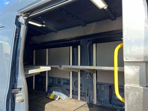 Used 2019 Ford Transit 250 148 High Roof Extended image 6