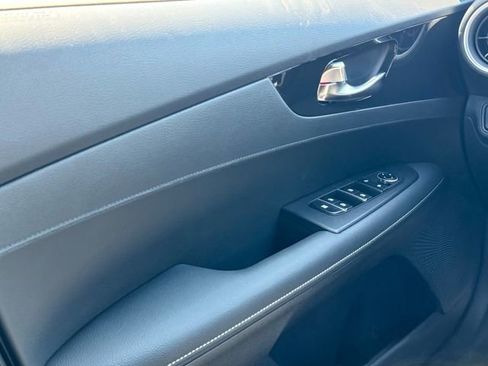 Certified 2024 Kia Forte GT-Line image 33