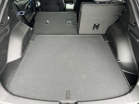 New 2026 Chevrolet Equinox EV LT image 19