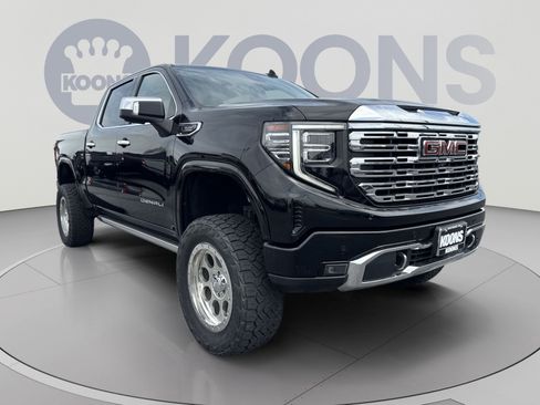 Used 2023 GMC Sierra 1500 Denali w/ Denali Reserve Package AWD/4WD image 10