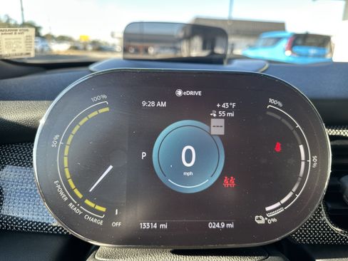 Used 2023 MINI Cooper SE image 16