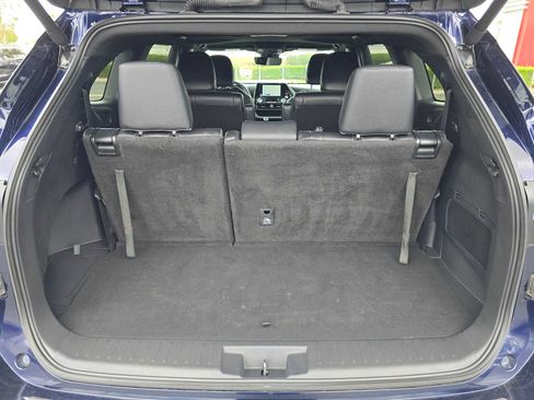 Certified 2024 Toyota Highlander XSE FWD image 17