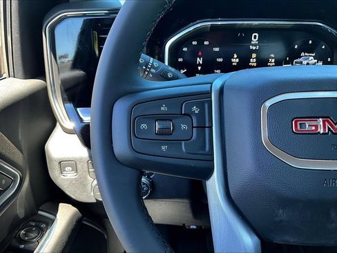 New 2026 GMC Sierra 3500 SLE w/ SLE Convenience Package AWD/4WD image 20