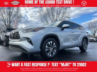 Used 2024 Toyota Highlander XLE video 1