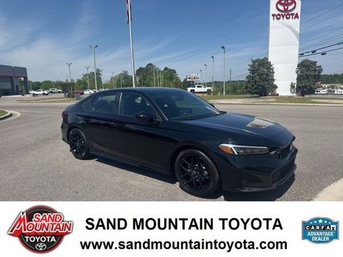 Used 2025 Honda Civic Sport image 1