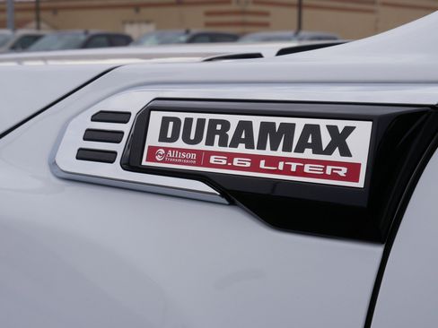 Used 2024 GMC Sierra 2500 Denali w/ Denali Reserve Package image 39