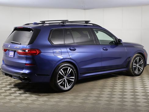 Used 2022 BMW X7 M50i w/ Dynamic Handling Package AWD/4WD image 17