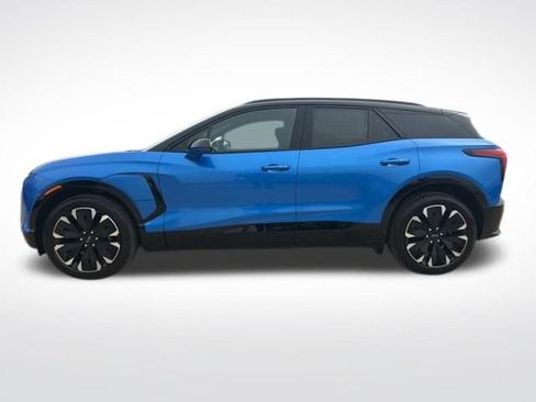 New 2026 Chevrolet Blazer EV RS image 2