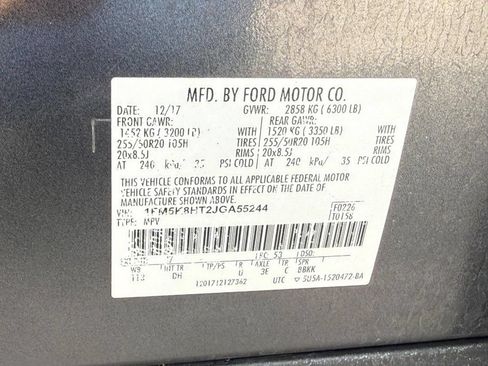 Used 2018 Ford Explorer Platinum AWD/4WD image 29