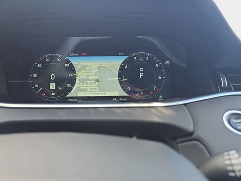 Used 2020 Land Rover Range Rover Evoque SE image 22