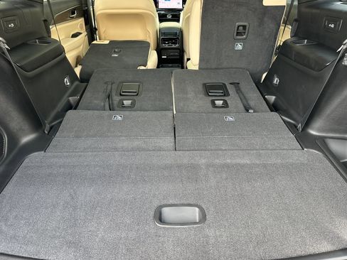 New 2026 Jeep Grand Cherokee L Limited AWD/4WD image 15