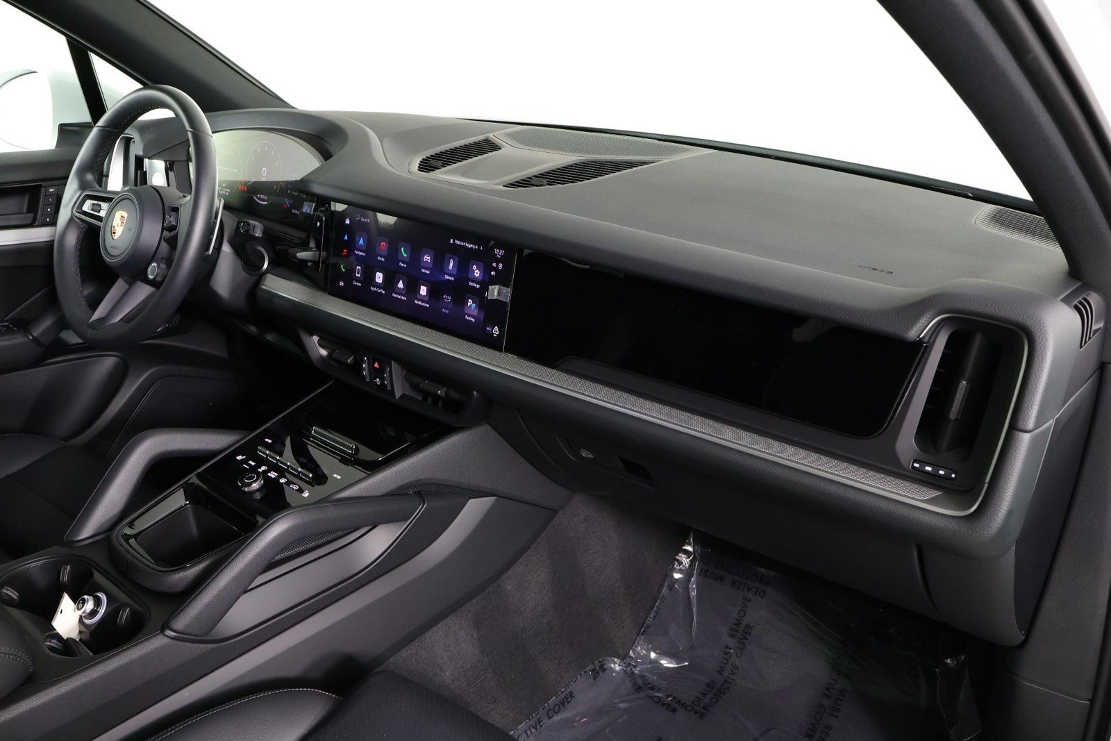 Certified 2026 Porsche Cayenne AWD/4WD image 24