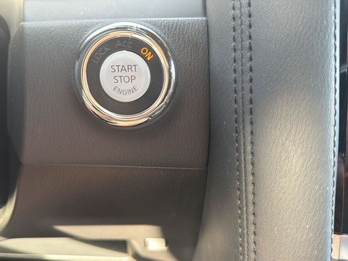 Used 2023 Nissan Armada SL w/ Midnight Edition Package RWD image 12