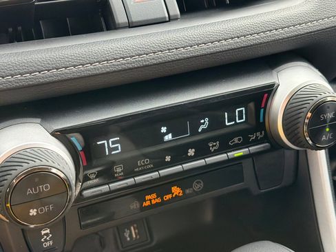 Certified 2025 Toyota RAV4 XLE image 24