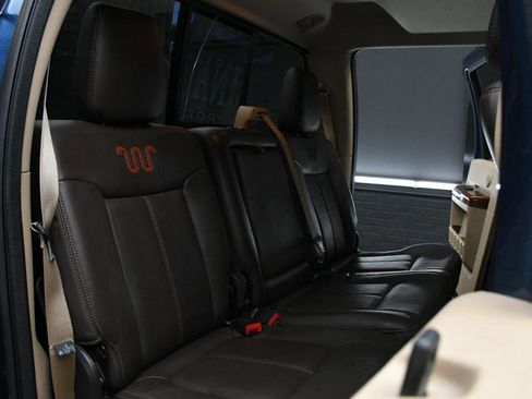 Used 2015 Ford F350 King Ranch w/ King Ranch w/Chrome Package AWD/4WD image 27