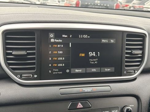 Used 2022 Kia Sportage LX image 27