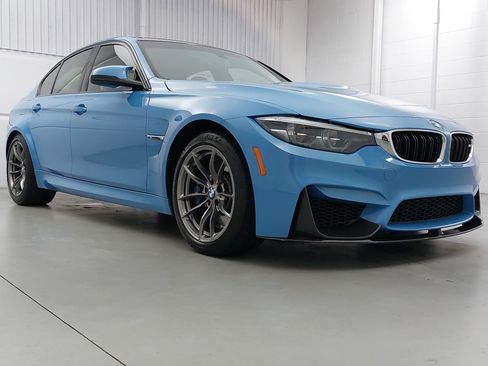 Used 2018 BMW M3 RWD image 9