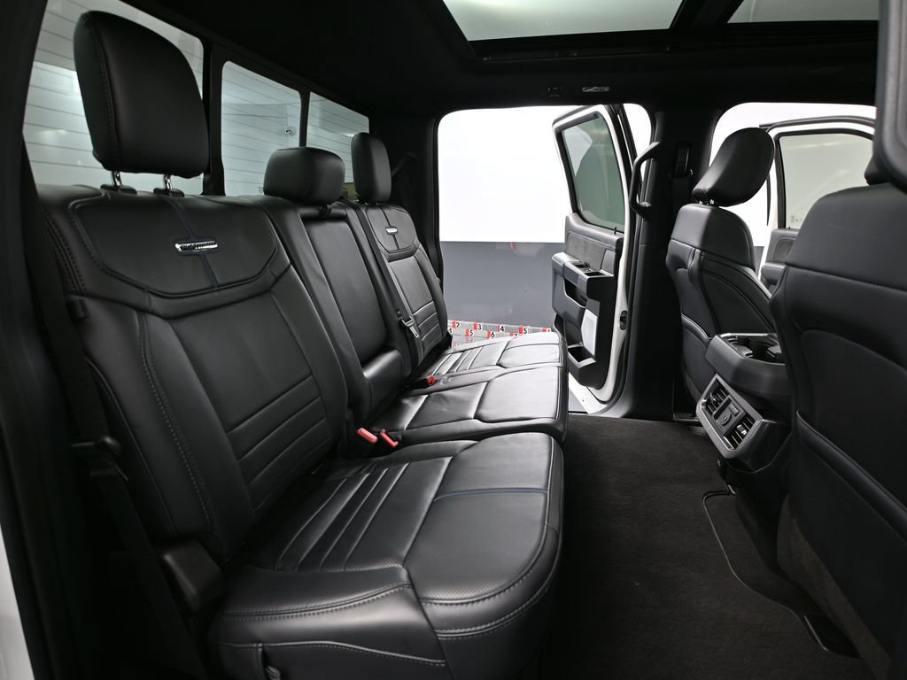 Used 2025 Ford F250 Platinum AWD/4WD image 38