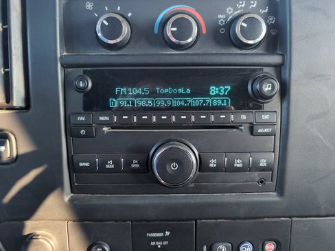 Used 2016 Chevrolet Express 3500 LT w/ LT Preferred Equipment Group RWD image 10