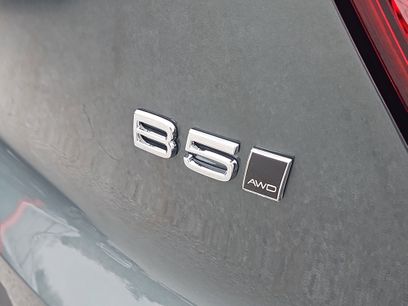New 2026 Volvo XC40 B5 Core w/ Protection Package Premier