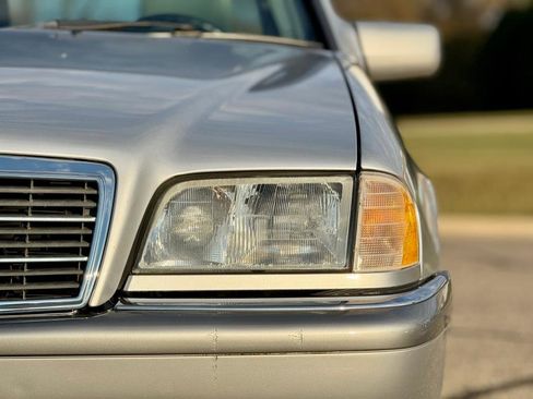 Used 1999 Mercedes-Benz C 230 image 18