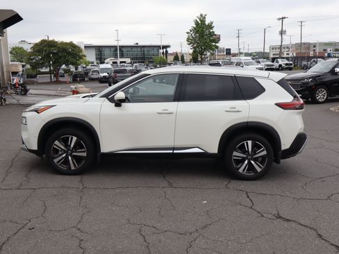 Used 2023 Nissan Rogue Platinum w/ Platinum Premium Package AWD/4WD image 7