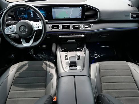 Used 2020 Mercedes-Benz GLE 350 4MATIC image 27