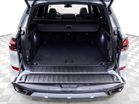 New 2026 BMW X5 xDrive40i w/ M Sport Package image 32