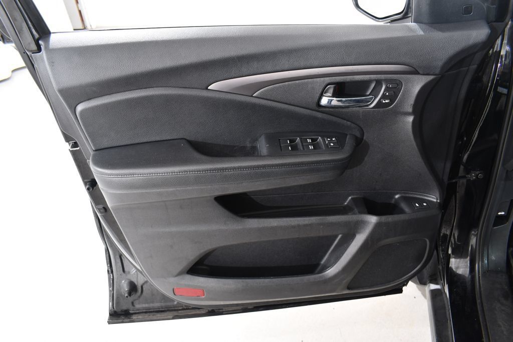Used 2022 Honda Pilot Special Edition image 26
