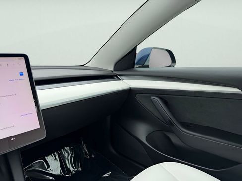 Used 2022 Tesla Model 3 Performance image 21