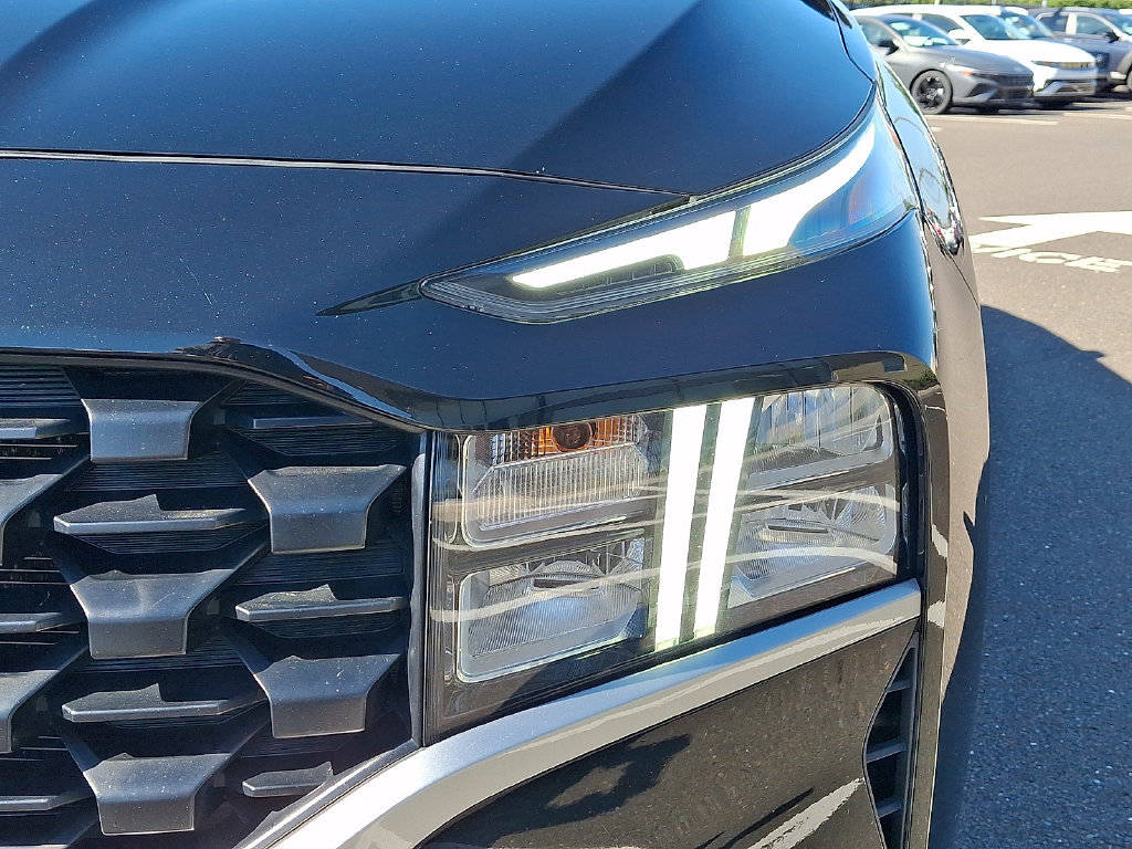 Certified 2023 Hyundai Santa Fe SEL AWD/4WD image 10