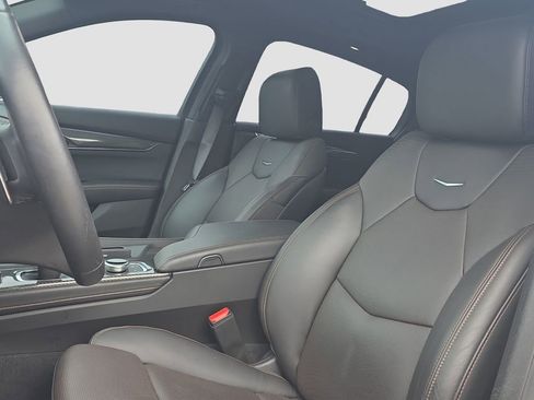 Used 2025 Cadillac CT5 Sport RWD image 7