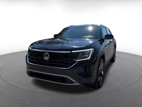 Used 2026 Volkswagen Atlas Cross Sport SE FWD image 7