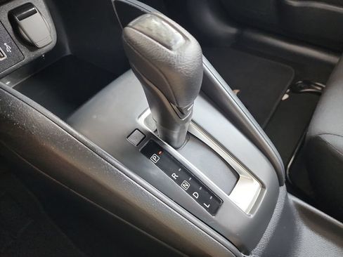 Used 2022 Nissan Versa S FWD image 30