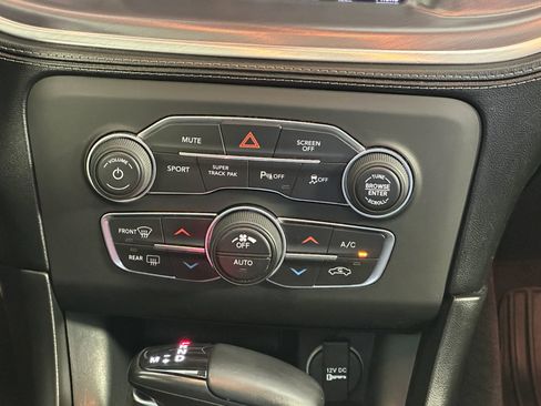 Used 2019 Dodge Charger GT w/ Plus Group RWD image 34