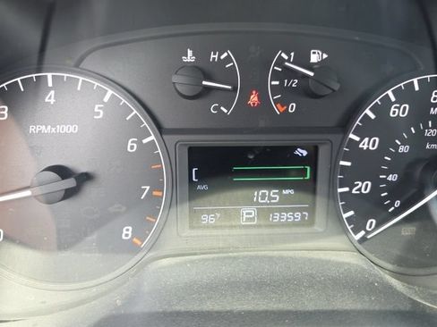 Used 2017 Nissan Sentra S FWD image 22