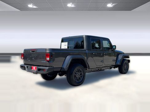 New 2025 Jeep Gladiator Sport image 9