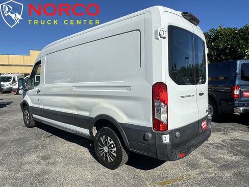 Used 2019 Ford Transit 250 250 T250 Medium Roof Cargo image 8