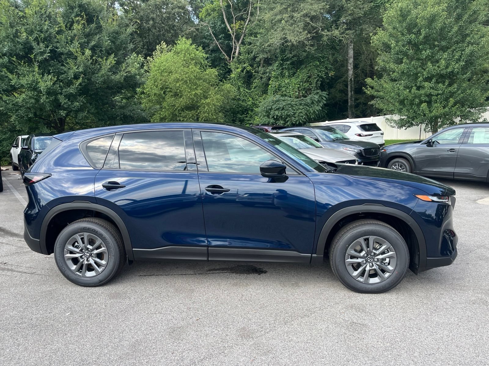 New 2026 MAZDA CX-5 Select AWD/4WD image 3