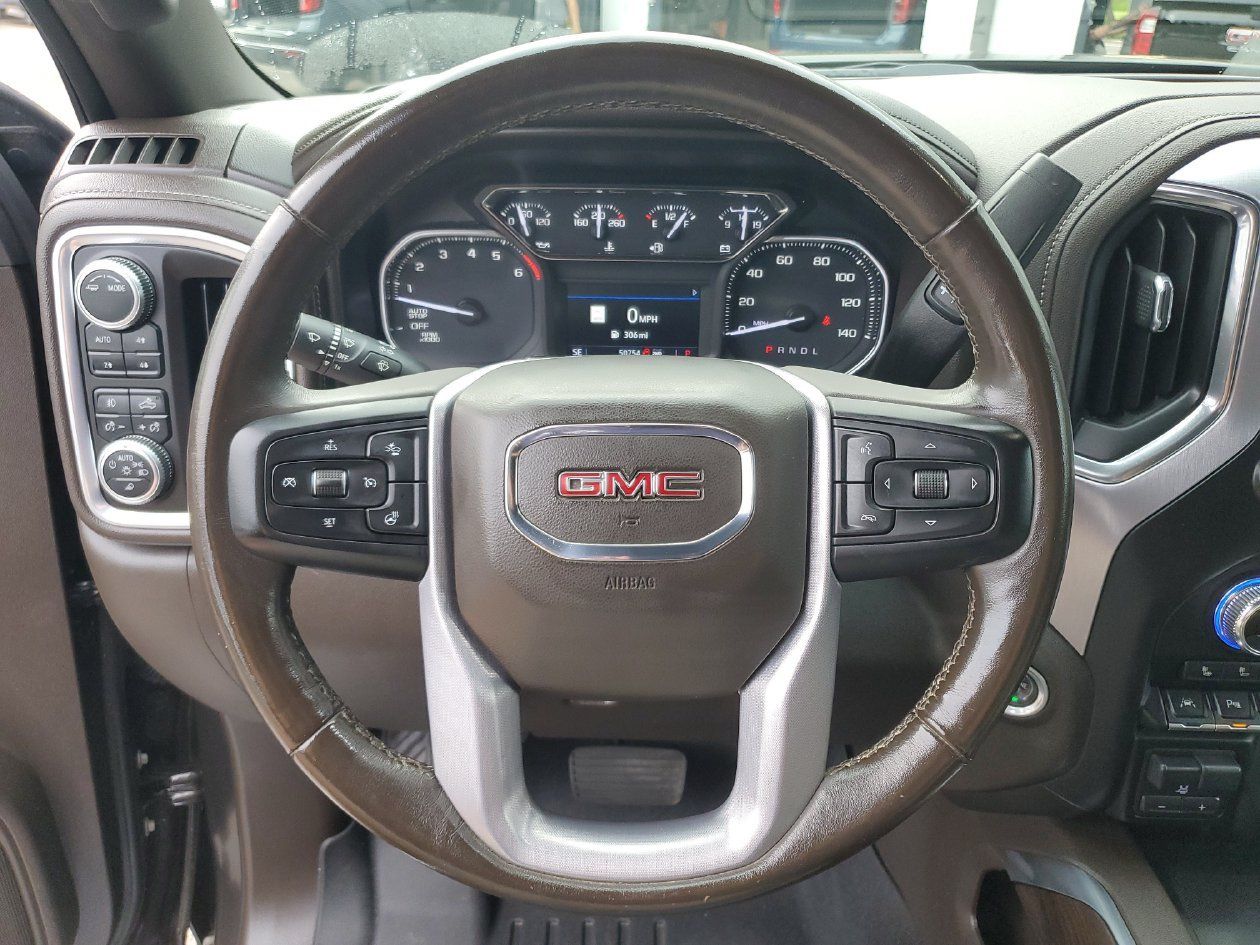 Used 2021 GMC Sierra 1500 SLT w/ SLT Premium Plus Package AWD/4WD image 22