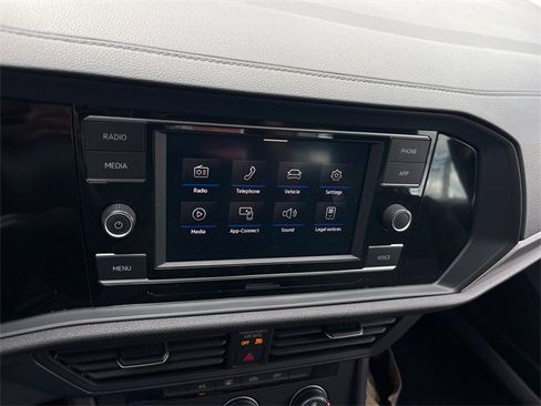 Used 2024 Volkswagen Jetta S image 14