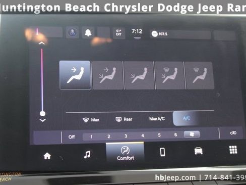 Used 2023 Jeep Compass Latitude image 23