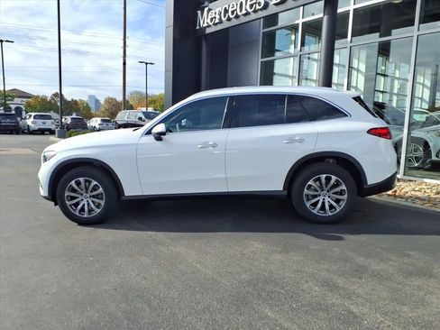 New 2026 Mercedes-Benz GLC 300 4MATIC image 3