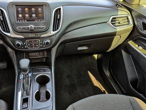 Certified 2024 Chevrolet Equinox LT image 24