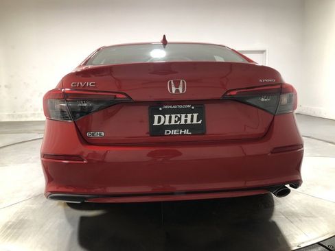 Used 2023 Honda Civic Sport image 6