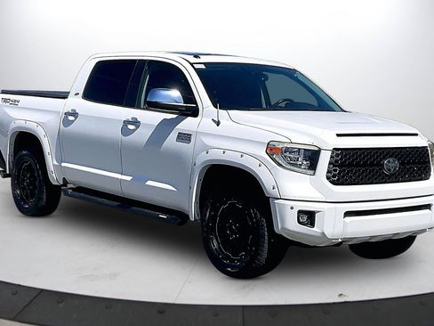 Used 2018 Toyota Tundra Platinum image 2