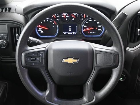 Used 2022 Chevrolet Silverado 1500 Custom image 23