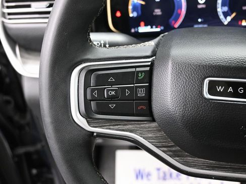 Used 2024 Jeep Wagoneer Series II w/ Flexible Seating Group image 17